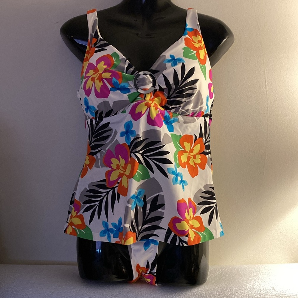 Jag ® 2-PC Tankini Set Floral Design - Sz 36D/DD Cup Top / Sz XL Bottom